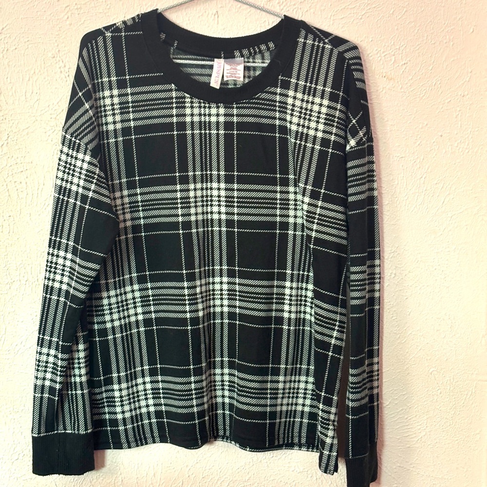 Plaid Black and White Women's Crew Neck Sweater